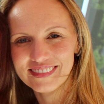 GRAZIELA DE ALMEIDA SUKYS